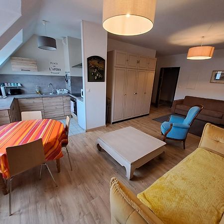 A Stondeta Apartment Beauvais Ngoại thất bức ảnh
